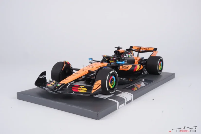 McLaren MCL39 - Oscar Piastri (2025), Winner Chinese GP, 1:18 Minichamps