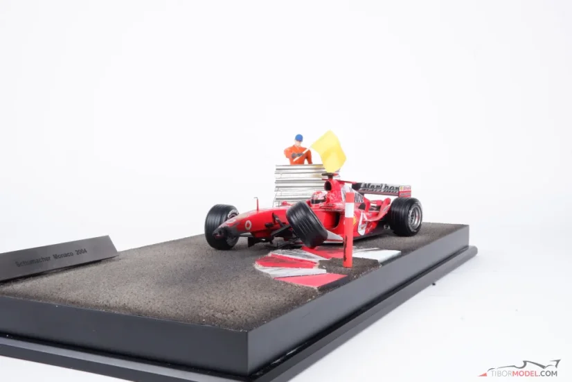 Diorama F2004 - Michael Schumacher baleset 2004 Monaco, 1:18