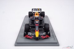Red Bull RB18 Sergio Perez, 2022 Pole Position VC Saudskej Arábie, 1:43 Spark