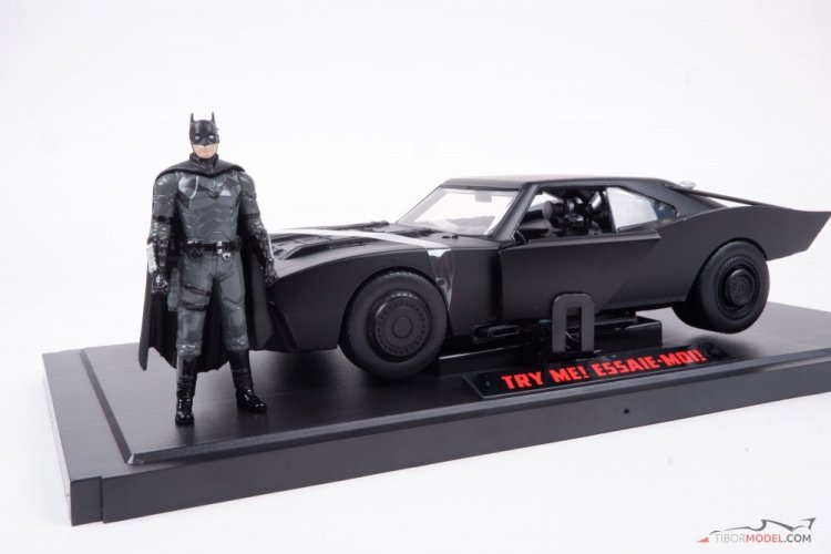 Batmobil with Batman figure (from movie The Batman 2022), 1:18 Jada