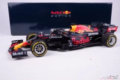 Red Bull RB16b - Max Verstappen (2021), Winner Mexican GP, 1:18 Minichamps