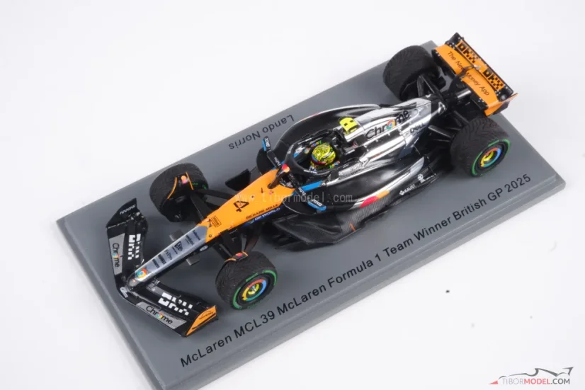 McLaren MCL39 - Lando Norris (2025), Vítěz VC Velké Británie 1:43 Spark