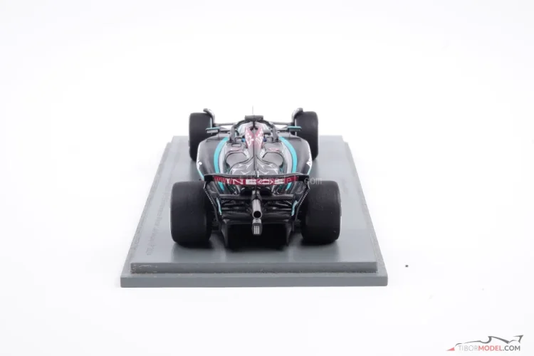 Mercedes W15 - George Russell (2024), Víťaz VC Las Vegas, 1:43 Spark